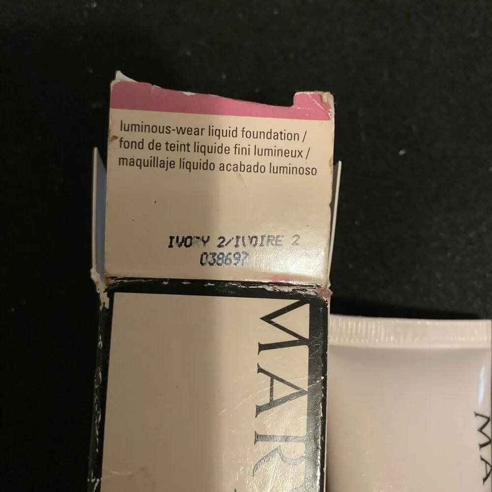 Mary Kay Timewise Luminous Foundation Ivory 2